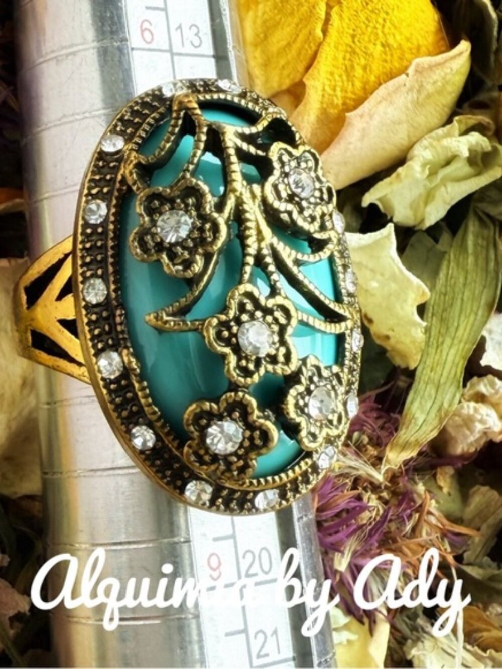Monumental + Vintage Treasure + Old gold Turquoise ring